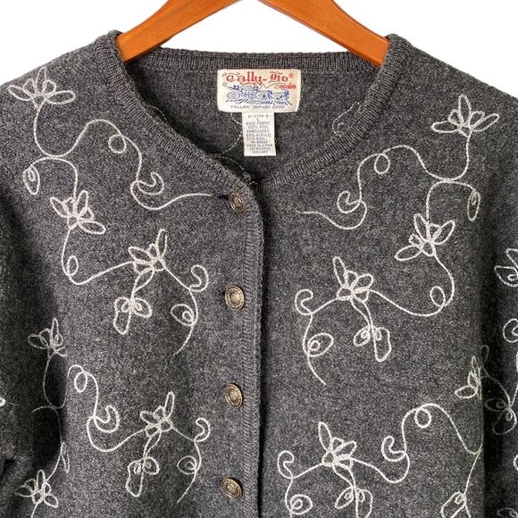 Vintage Tally Ho Embroidered Wool Button Front Cardigan Sweater Long Sleeve Warm - Picture 2 of 15